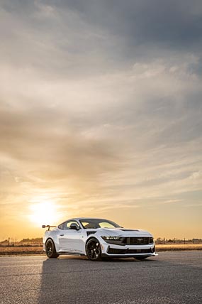 2025 Hennessey Super Venom Mustang Dark Horse phone wallpaper thumbnail.