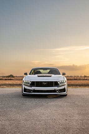 2025 Hennessey Super Venom Mustang Dark Horse phone wallpaper thumbnail.
