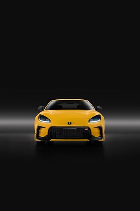 2026 Toyota GR 86 Yuzu Edition phone wallpaper thumbnail.